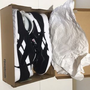 Reebok Classic Nylon Black/White